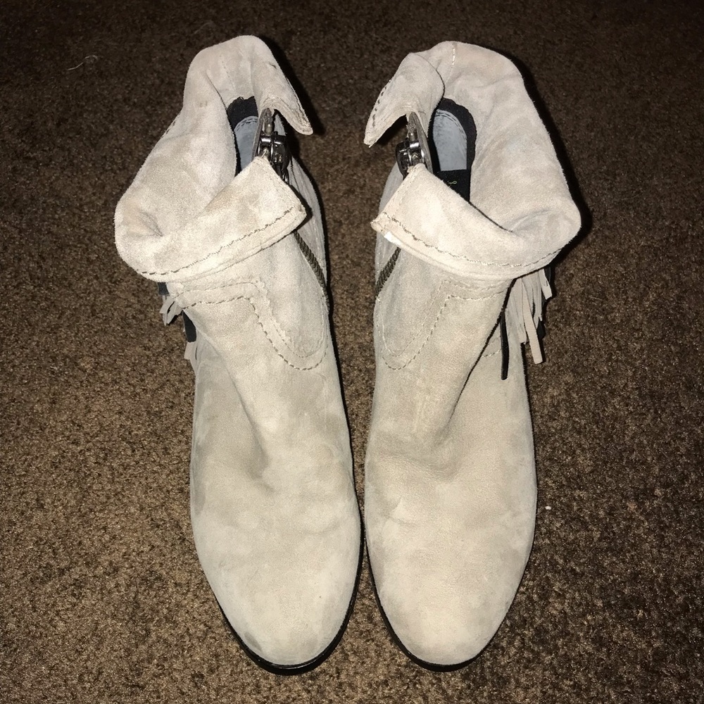 Suede boots